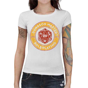 tshirt-femme-dungeon-master-1974-stranger-things-jeu-de-role-culte-coton-bio-blanc