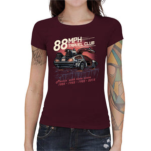 T-shirt Geekette - 88 Mph Travel Club, Coloris Cerise, Collections SOLDES, T SHIRT GEEKETTE, Top des ventes - Checkpoint, Vendor - Glitchygorilla, Checkpoint