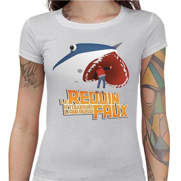 T-shirt Geekette - Requin toujours aussi faux