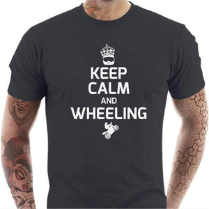 T shirt Motard homme - Keep Calm and Wheeling - Couleur Gris Foncé - Taille S