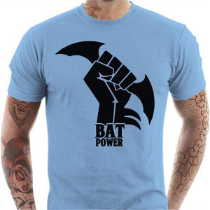 T-shirt geek homme - Bat Power - Couleur Ciel - Taille S