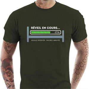 T-shirt geek homme - Réveil en cours - Couleur Army - Taille S
